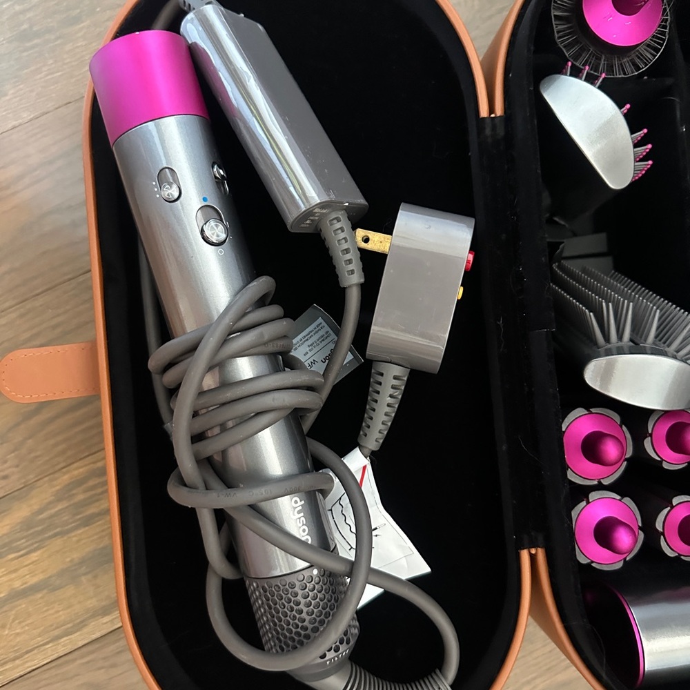 Dyson Air Wrap complete set in Silver with Pink Accents